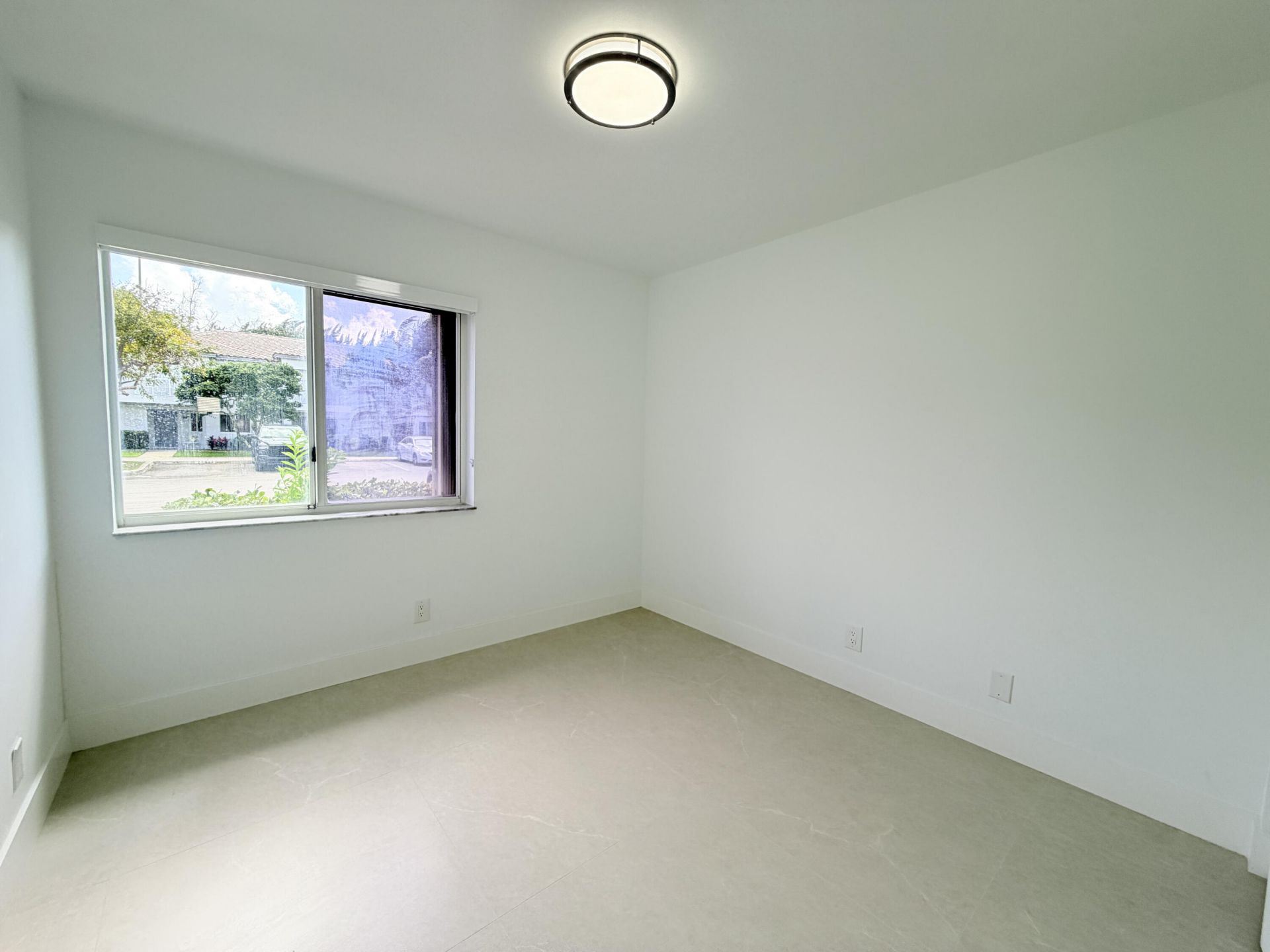 20841 NW 1st Street, Pembroke Pines, FL 33029 Photo