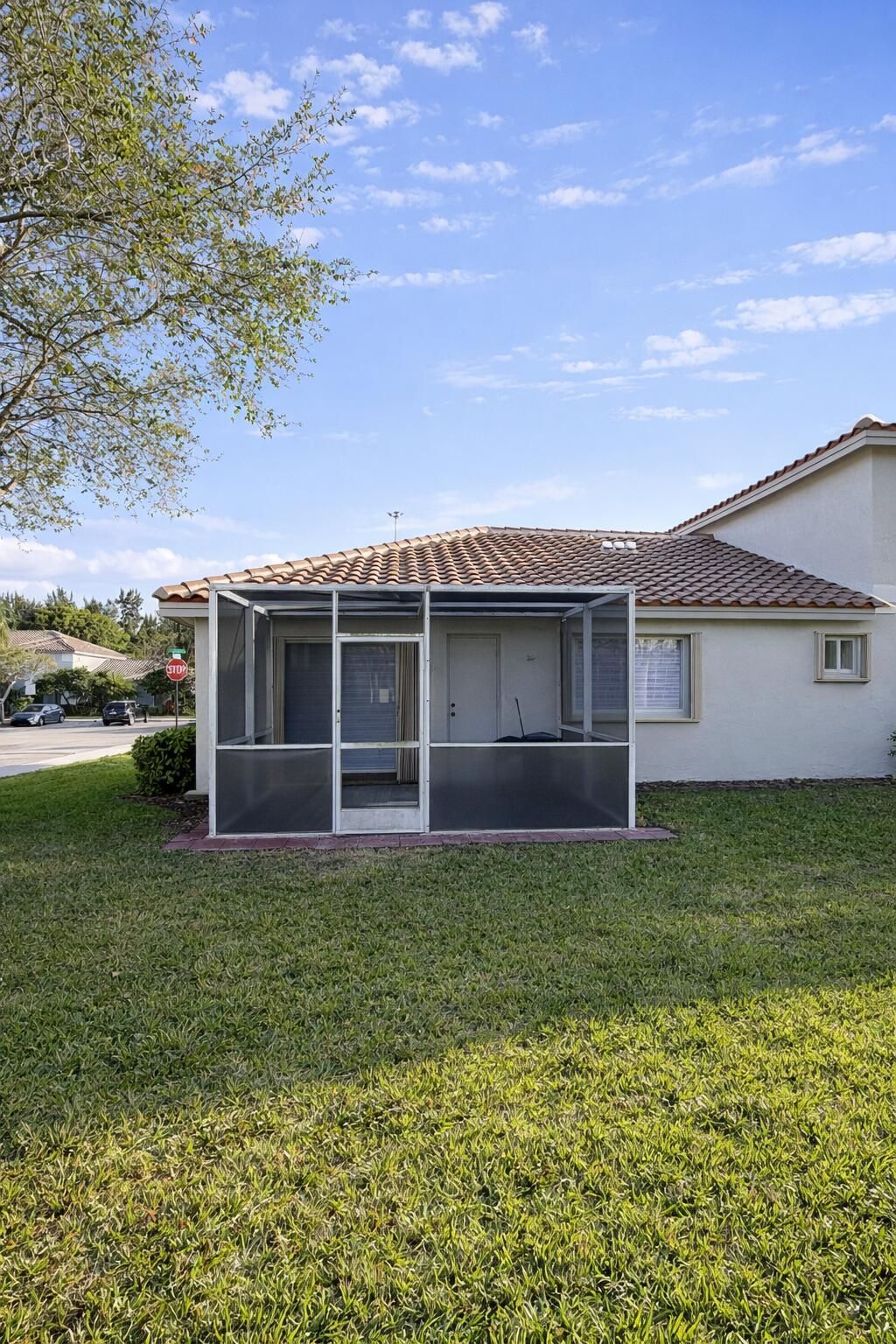 20841 NW 1st Street, Pembroke Pines, FL 33029 Photo