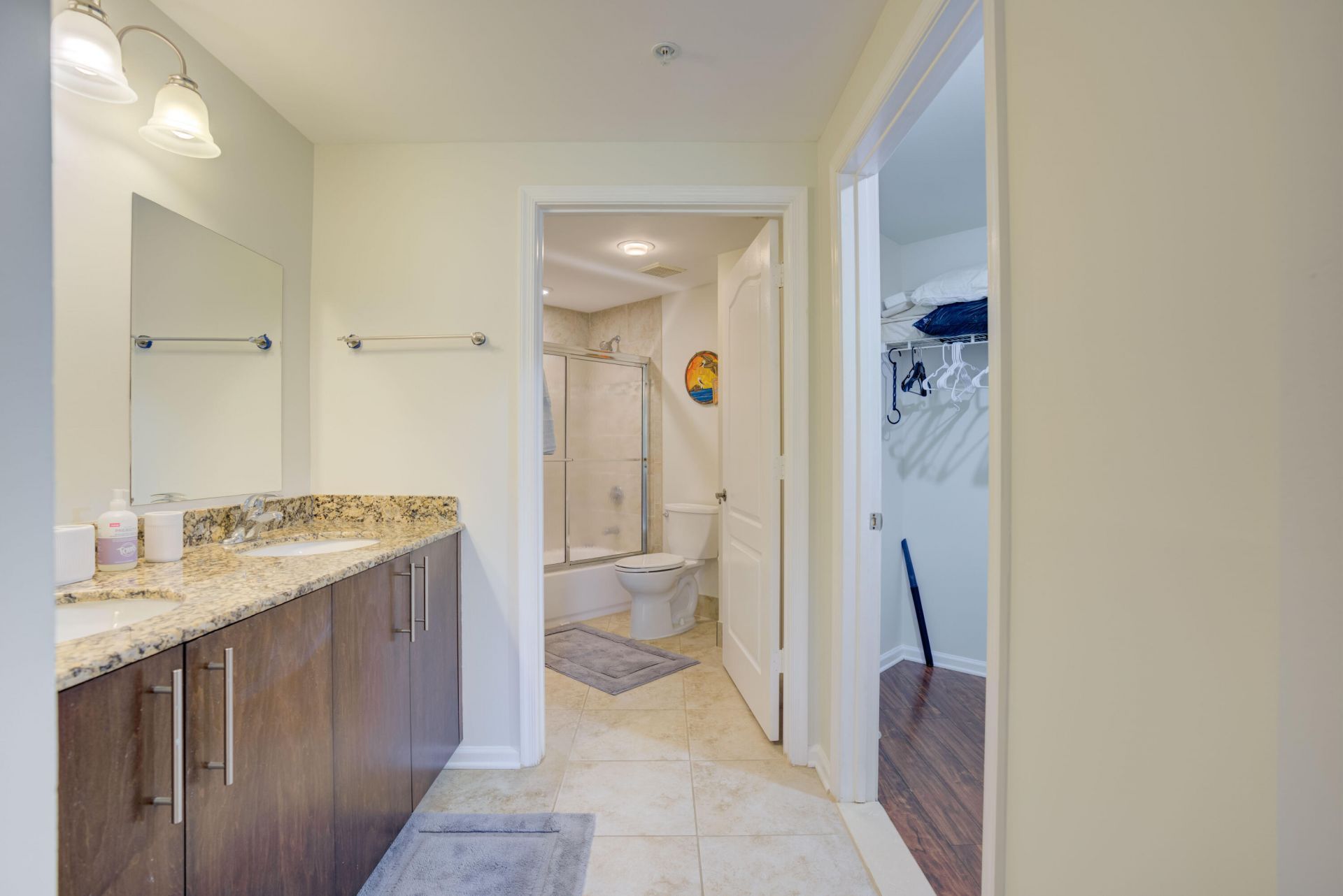 200 Uno Lago Drive, Unit 202, Juno Beach, FL 33408 Photo