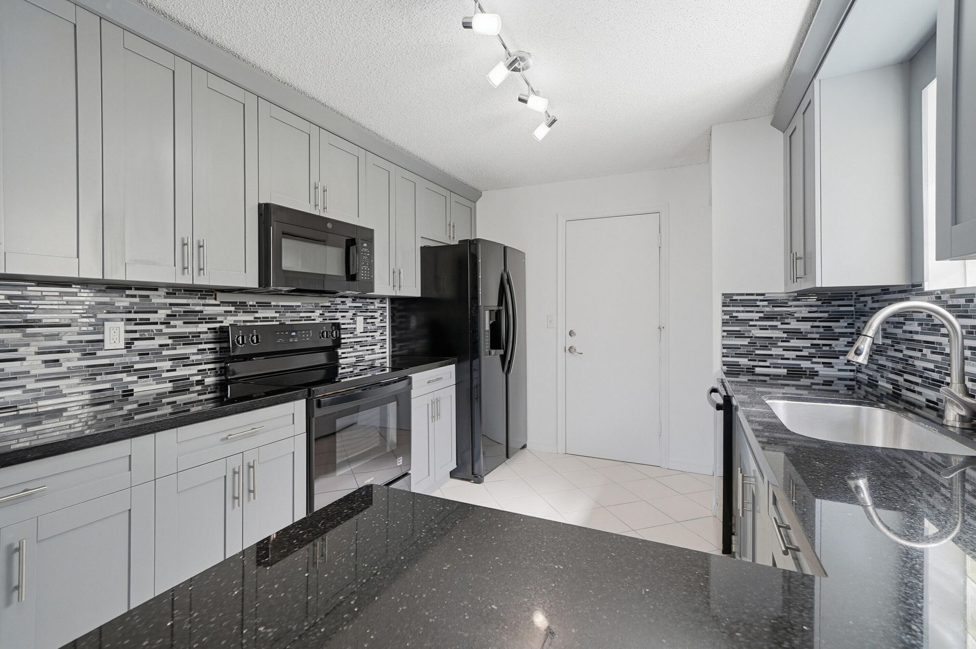 3422 NW 110 Way, Coral Springs, FL 33065 Photo