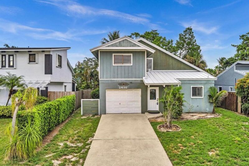 2438 Southridge Road, Delray Beach, FL 33444 Photo