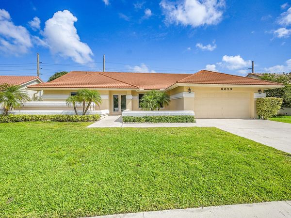 9320 Sun Pointe Drive, Boynton Beach, FL 33437