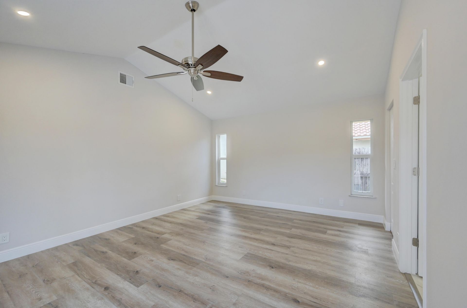 9320 Sun Pointe Drive, Boynton Beach, FL 33437 Photo