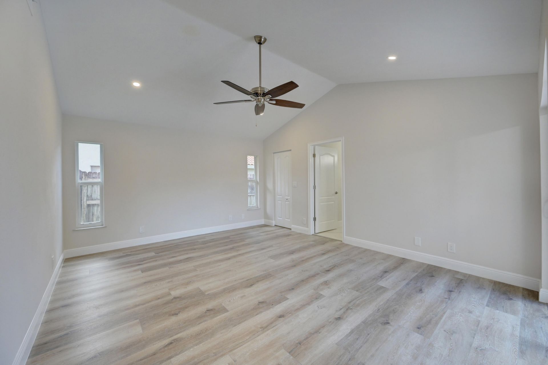 9320 Sun Pointe Drive, Boynton Beach, FL 33437 Photo