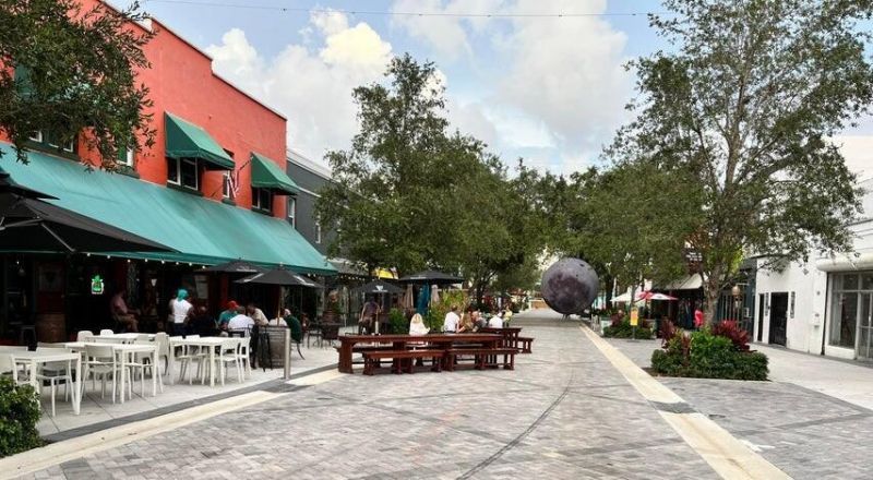 610 Clematis Street, Unit 503, West Palm Beach, FL 33401 Photo