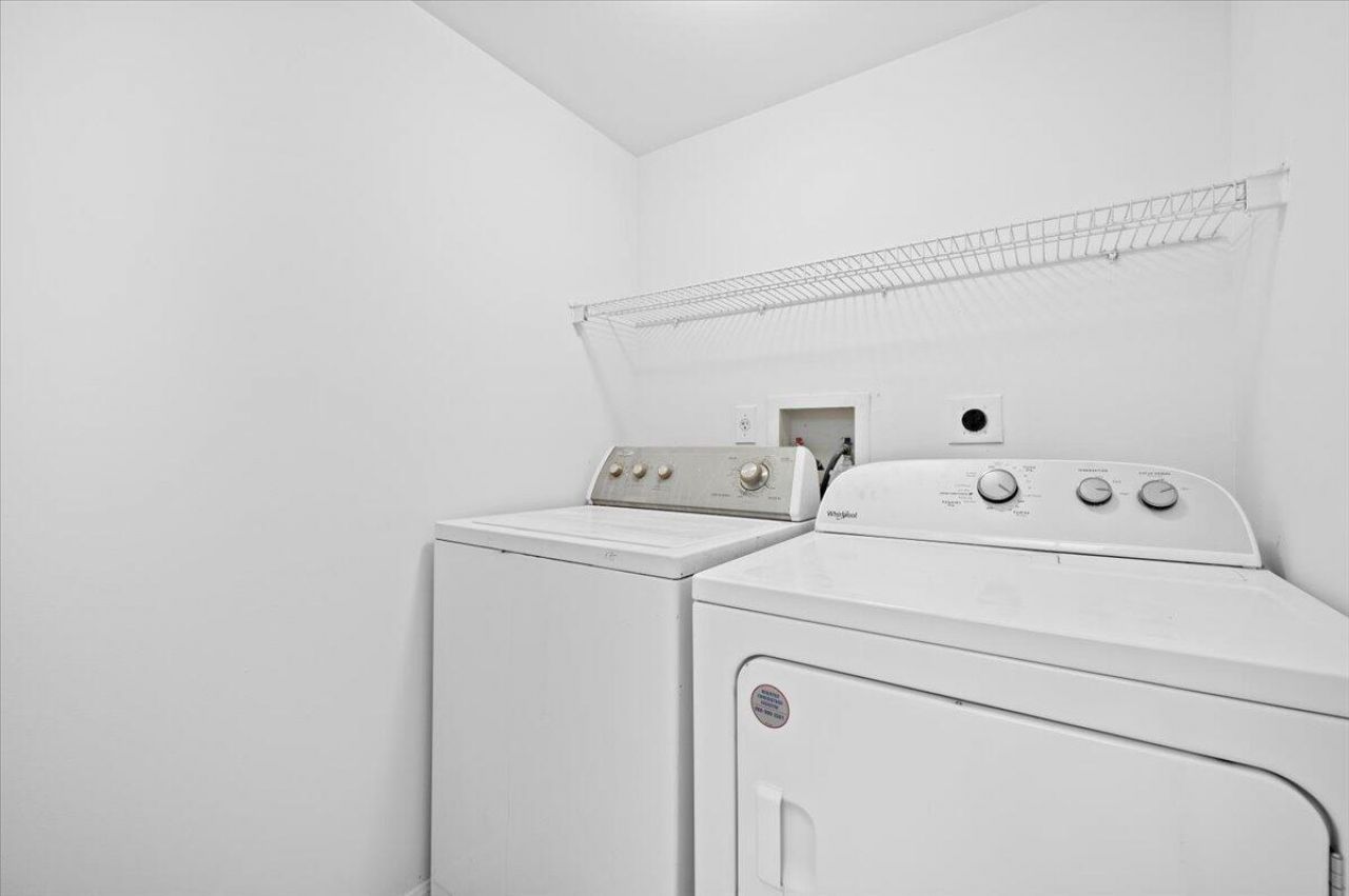 200 Crestwood Court N, Unit 211, Royal Palm Beach, FL 33411 Photo