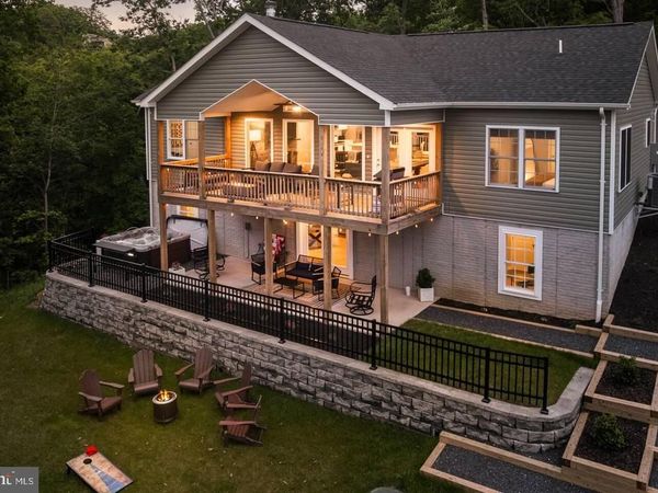 351 DONNA COURT , FRONT ROYAL, VA 22630