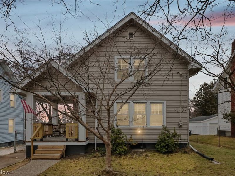 291 Malacca Street, Akron, OH 44305 Photo 1