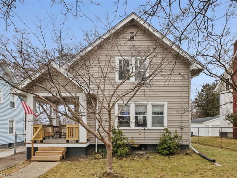 291 Malacca Street, Akron, OH 44305 Photo 3