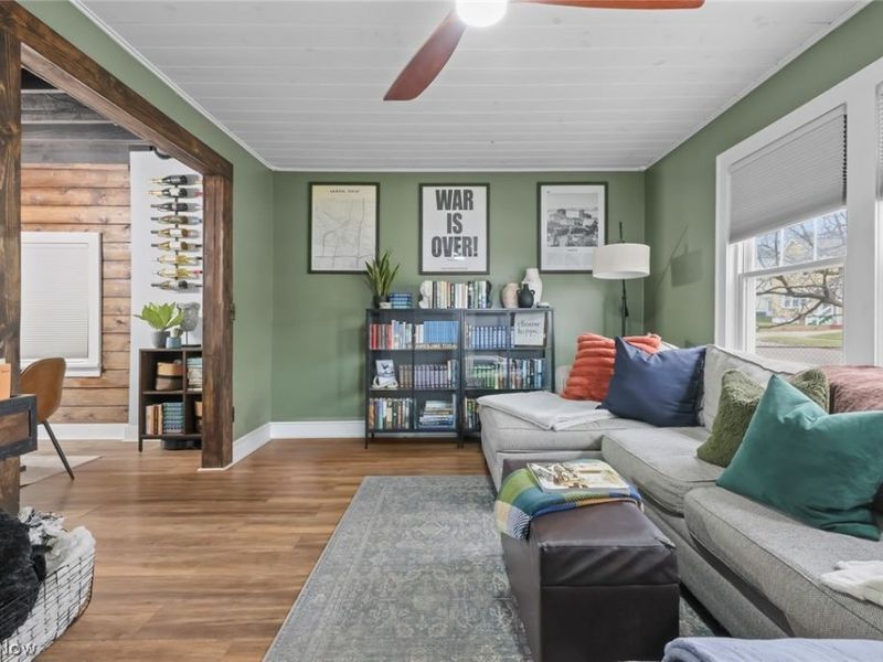 291 Malacca Street, Akron, OH 44305 Photo 6