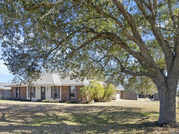 40037 Autumn Meadow Ave, Prairieville, LA 70769