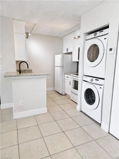 142 Santa Clara Dr, Unit 5, Naples, FL 34104 Photo