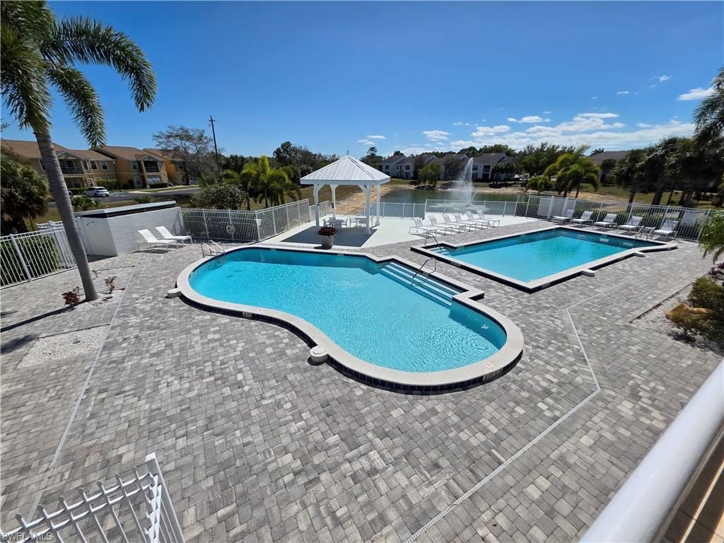 142 Santa Clara Dr, Unit 5, Naples, FL 34104 Photo