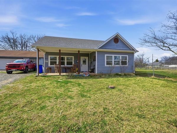 812 Quail Creek Circle, Pottsboro, TX 75076