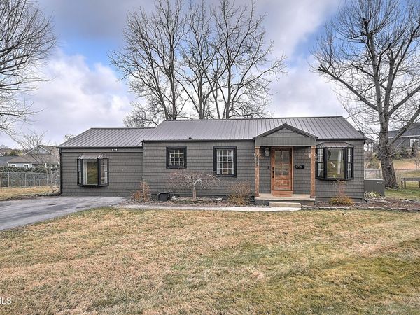 2302 Princeton Lane, Johnson City, TN 37601