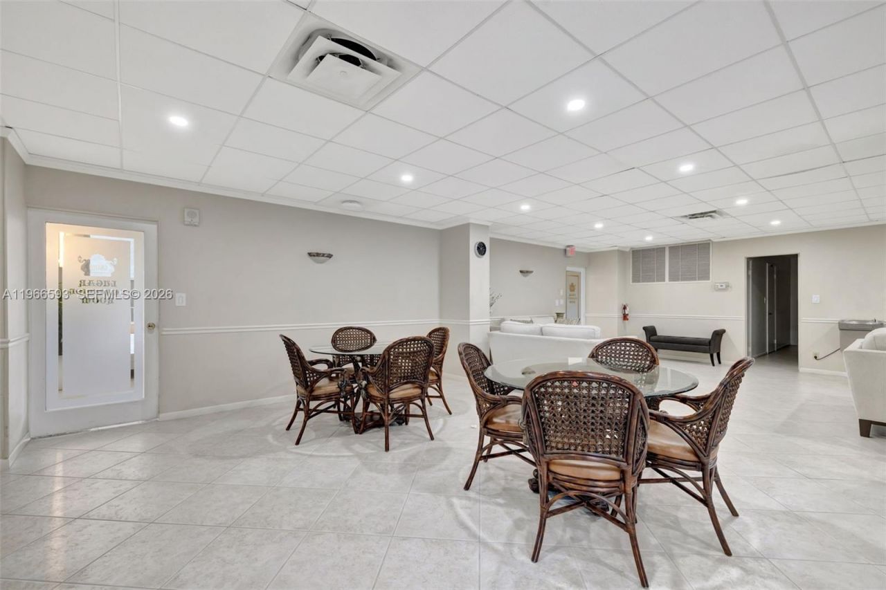 4100 Galt Ocean Dr, Unit 1706, Fort Lauderdale, FL 33308 Photo