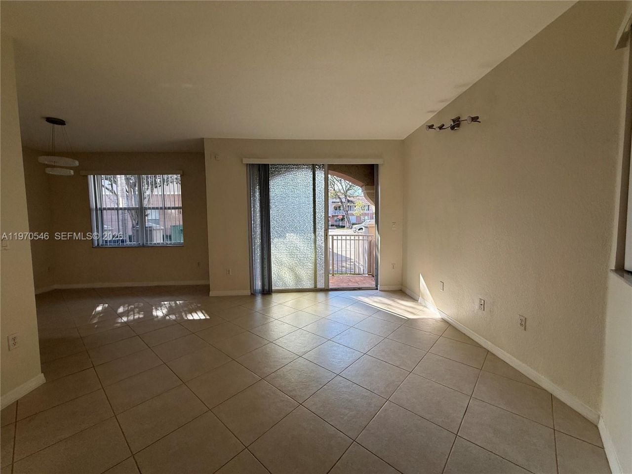 8936 W Flagler St , Unit 102, Miami, FL 33174 Photo