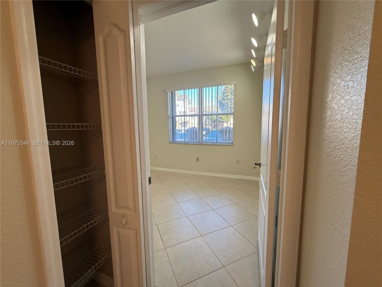 8936 W Flagler St , Unit 102, Miami, FL 33174 Photo