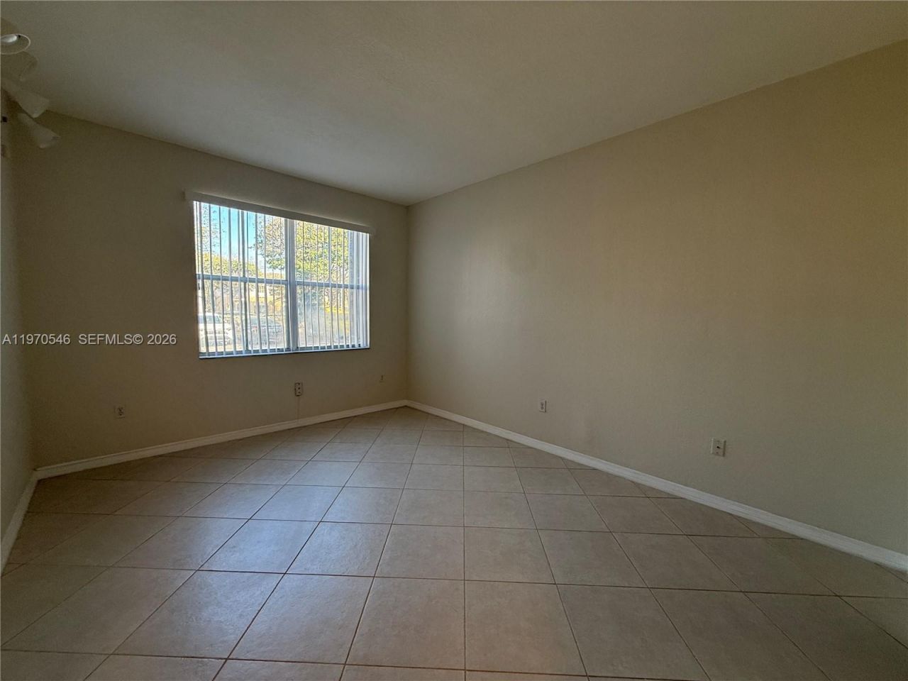 8936 W Flagler St , Unit 102, Miami, FL 33174 Photo