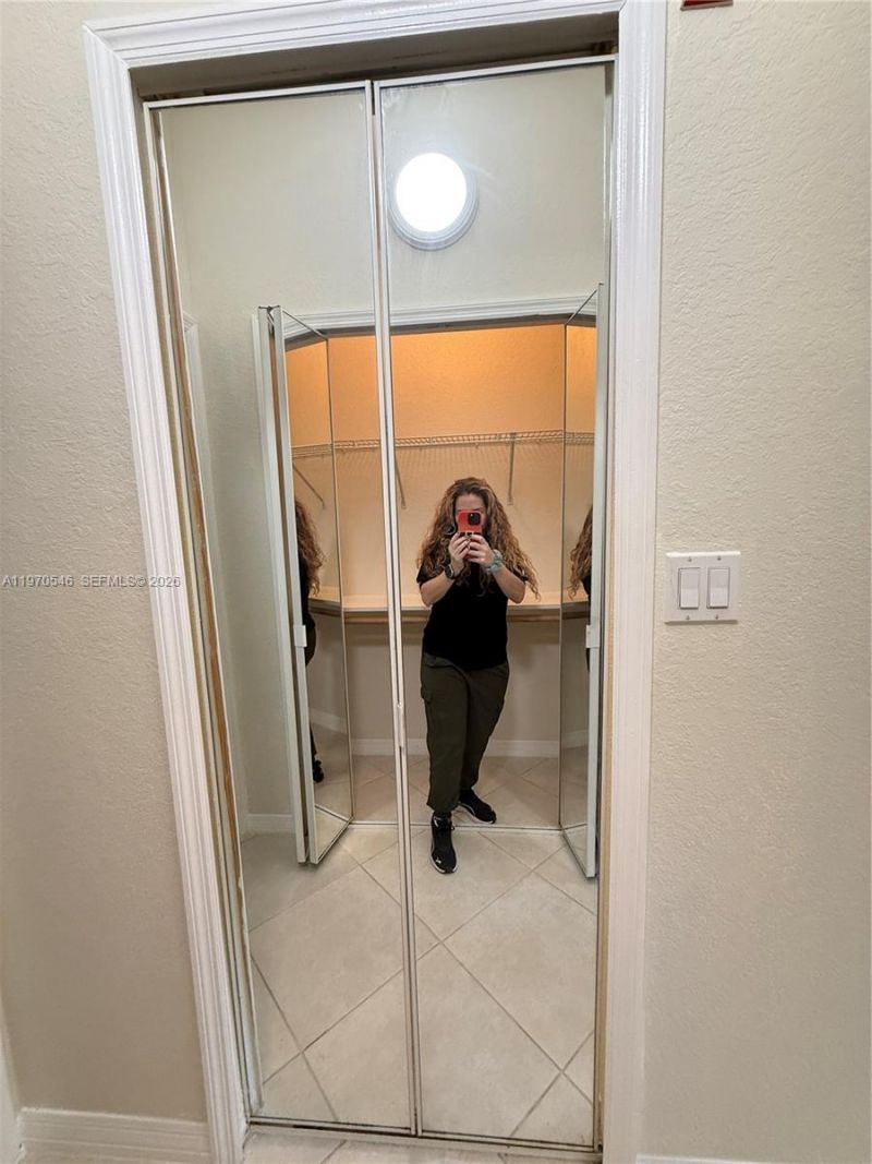 8936 W Flagler St , Unit 102, Miami, FL 33174 Photo