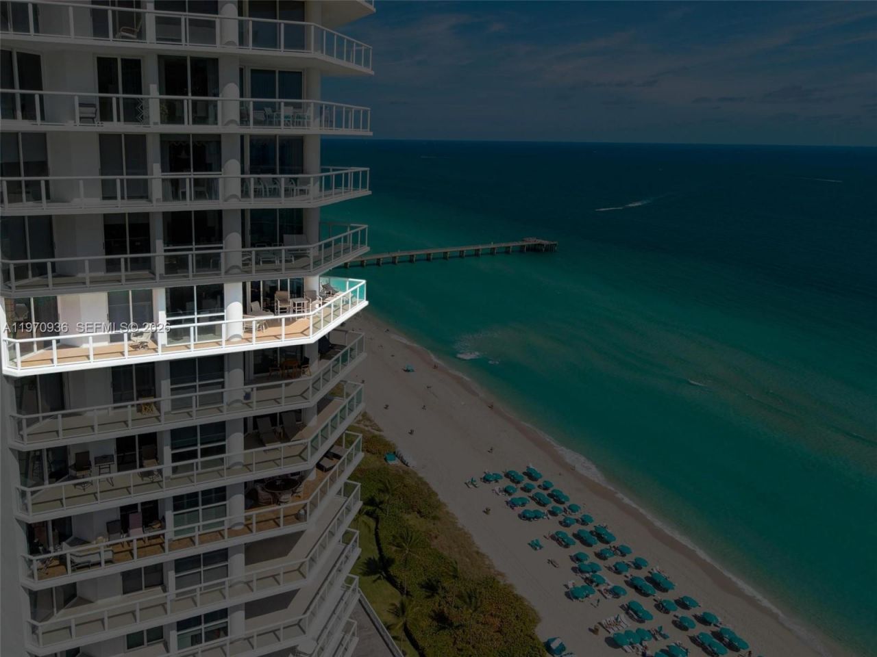 16425 Collins Ave, Unit 2311, Sunny Isles Beach, FL 33160 Photo