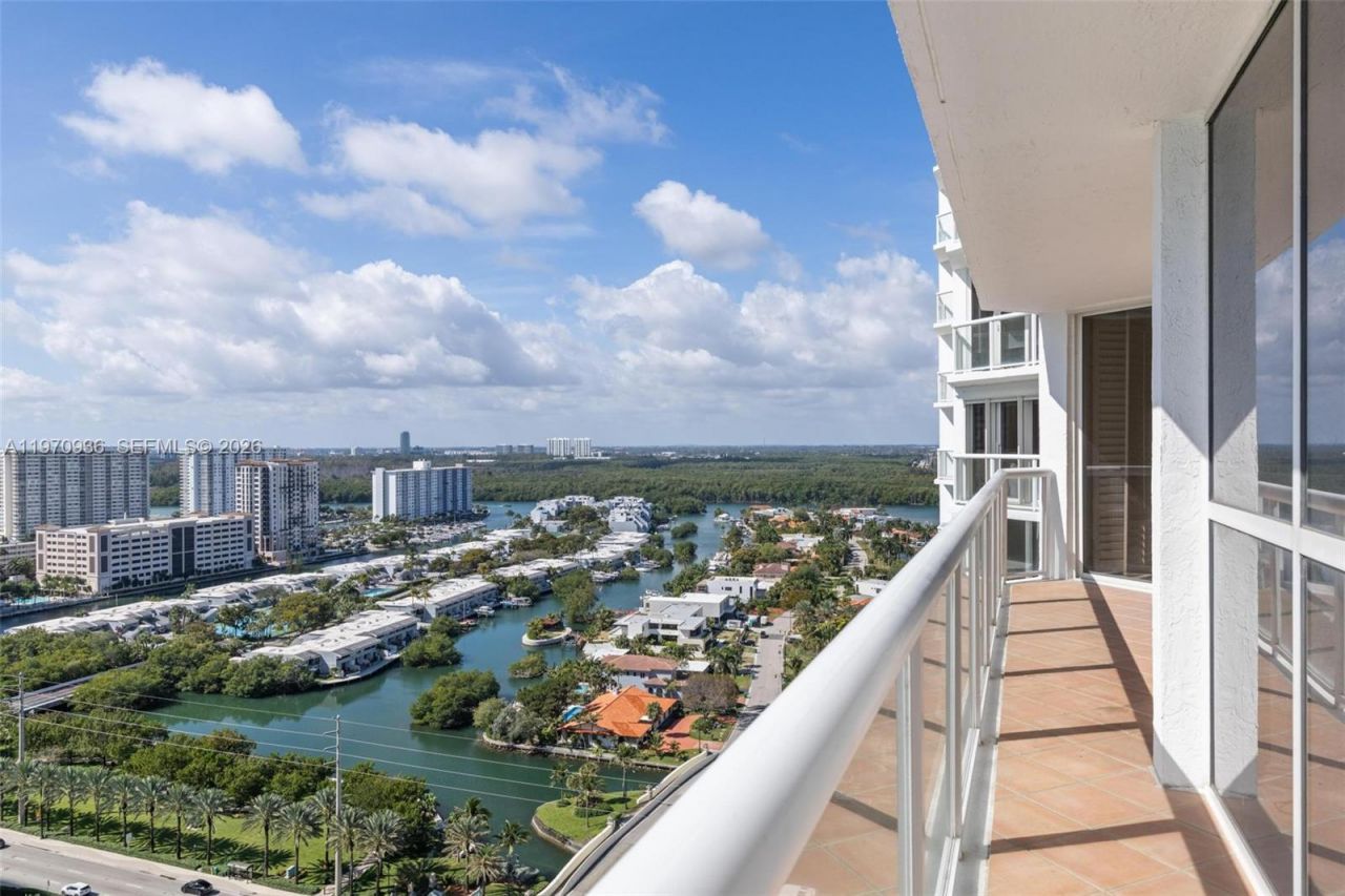 16425 Collins Ave, Unit 2311, Sunny Isles Beach, FL 33160 Photo