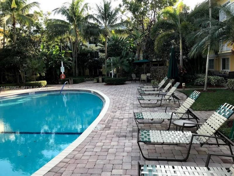 151 NE 16th Ave, Unit 166, Fort Lauderdale, FL 33301 Photo