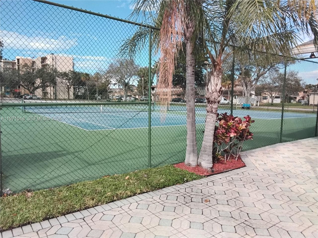 3370 Beau Rivage Dr, Unit 3V, Pompano Beach, FL 33064 Photo