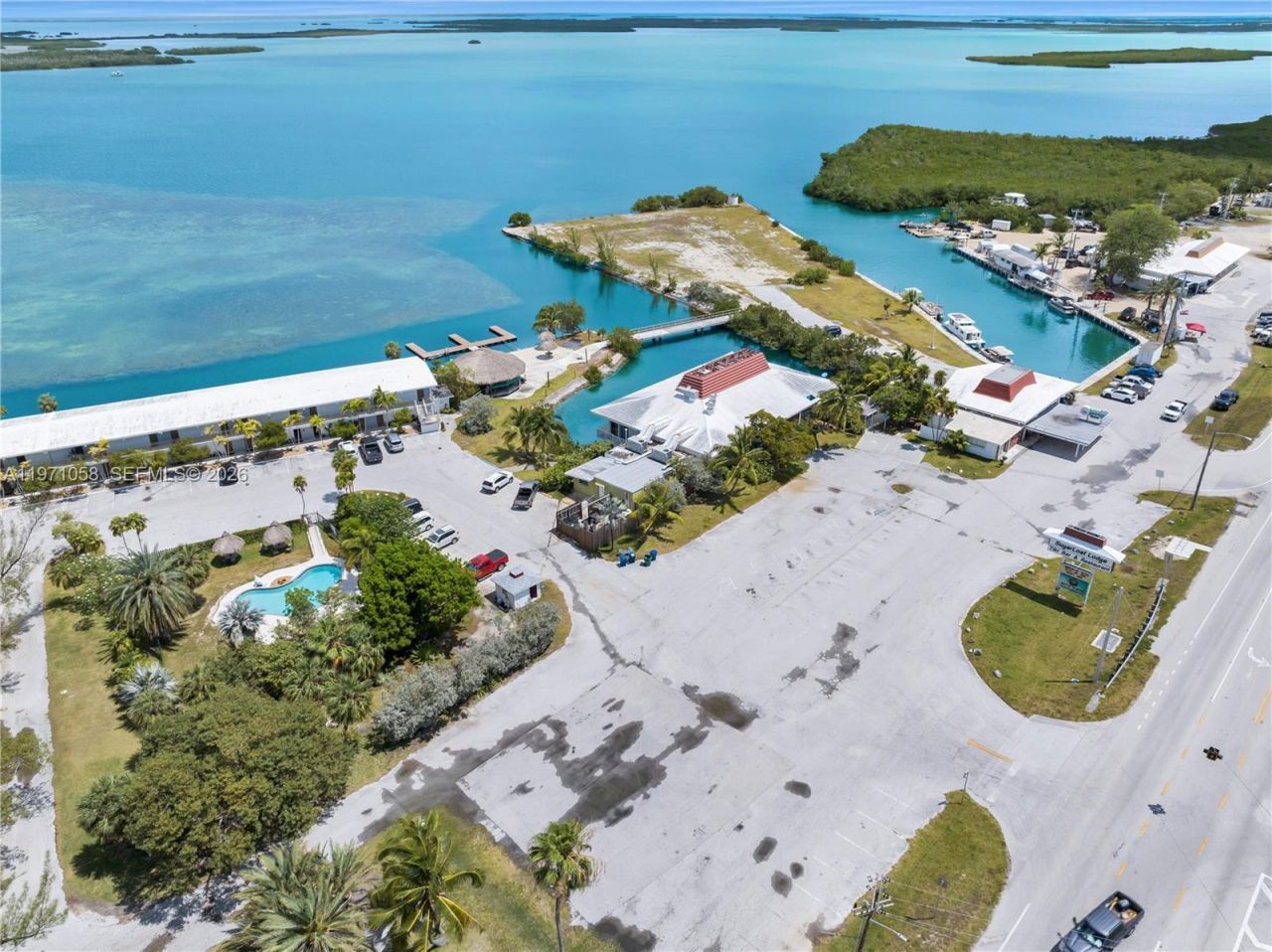 17075 Overseas Highway , Sugarloaf, FL 33042 Photo