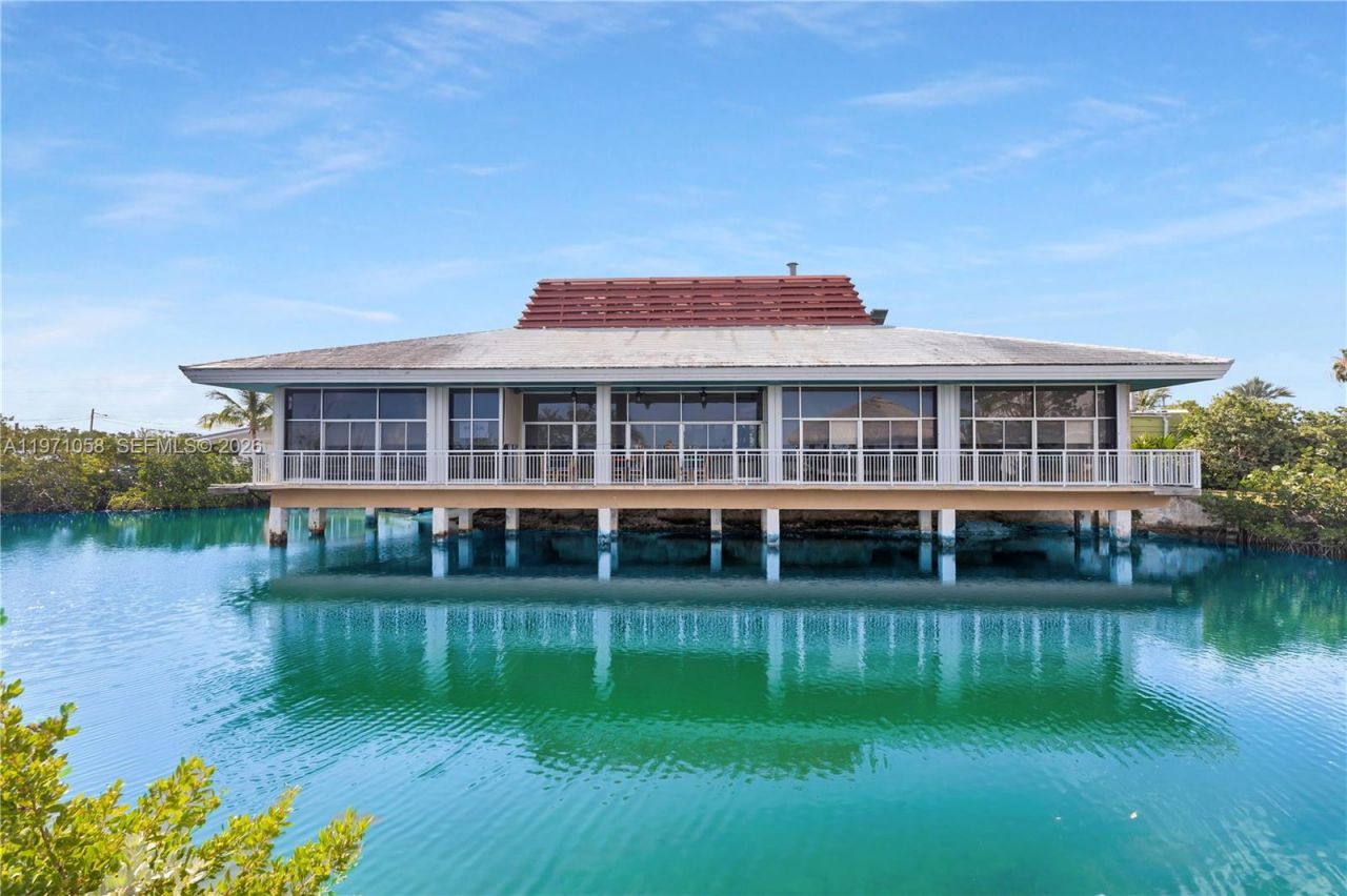 17075 Overseas Highway, Sugarloaf, FL 33042 Photo