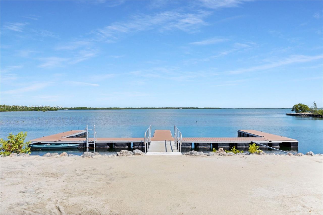 17075 Overseas Highway, Sugarloaf, FL 33042 Photo