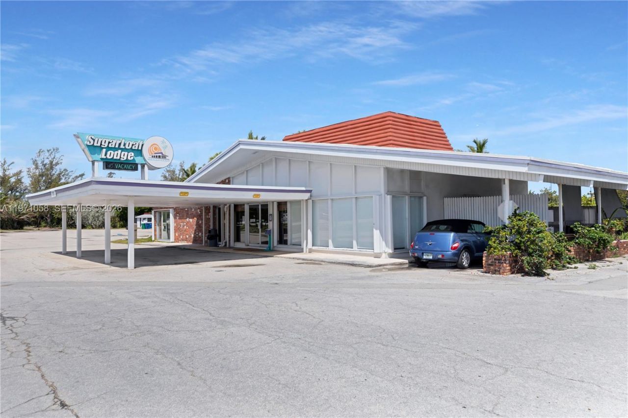 17075 Overseas Highway, Sugarloaf, FL 33042 Photo