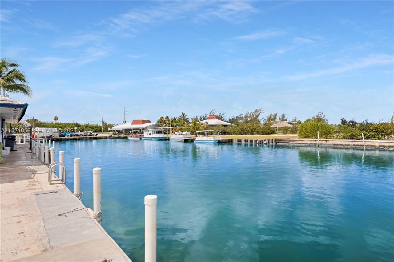 17075 Overseas Highway, Sugarloaf, FL 33042 Photo