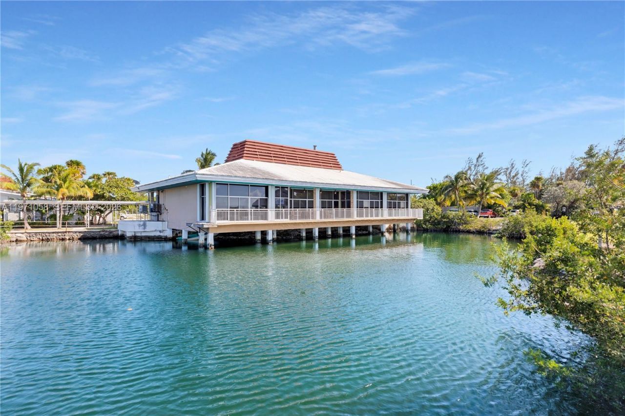 17075 Overseas Highway, Sugarloaf, FL 33042 Photo