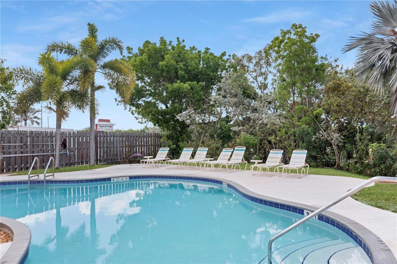 17075 Overseas Highway , Sugarloaf, FL 33042 Photo