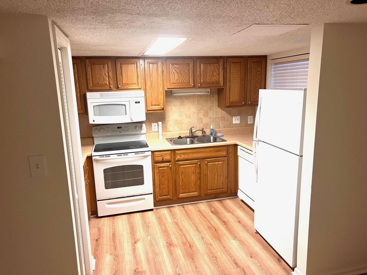 6703 Jefferson Pl. Photo 5