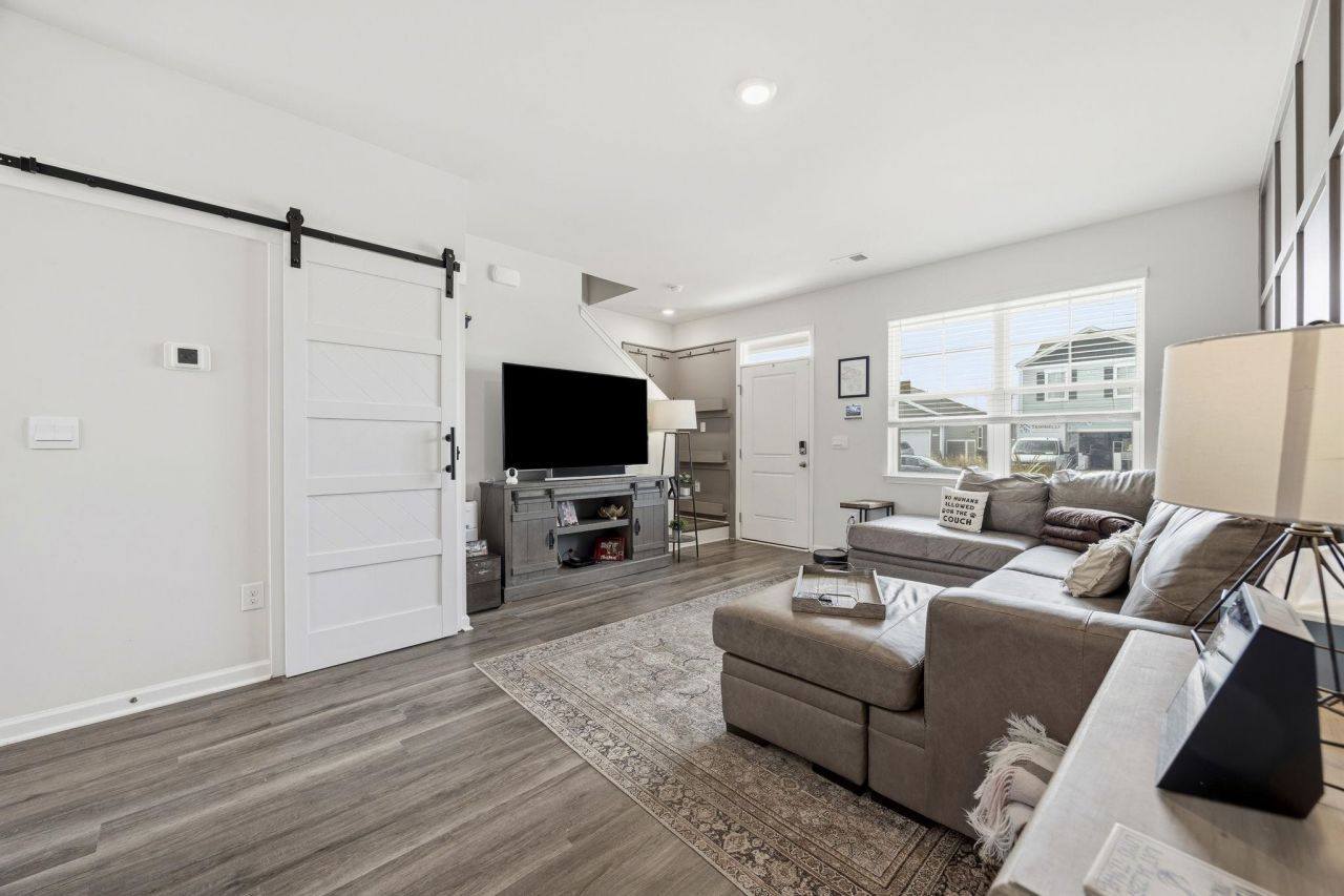 2617 Pegasus Place Photo 17