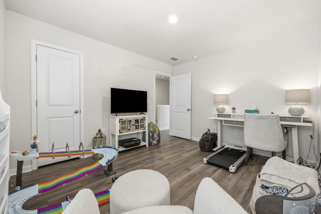 2617 Pegasus Place Photo 28