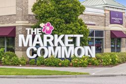 2617 Pegasus Place photo 4