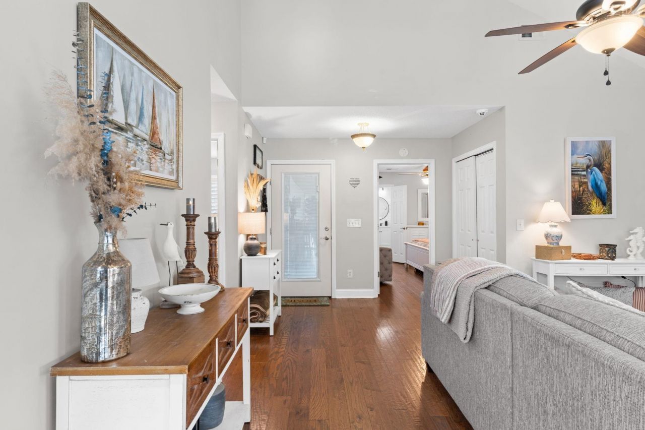 4509 Spyglass Dr. Photo 8