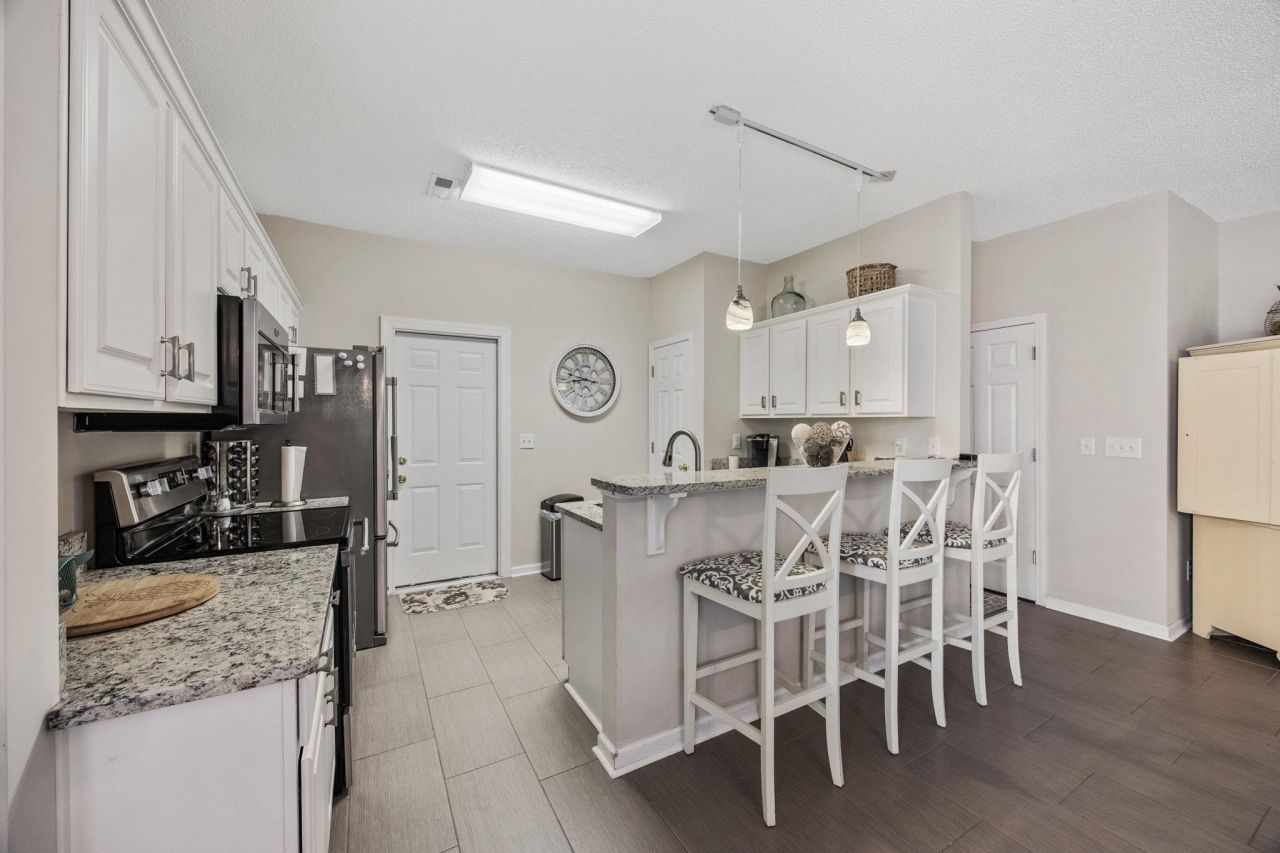 4358 River Gate Ln.  Photo 11