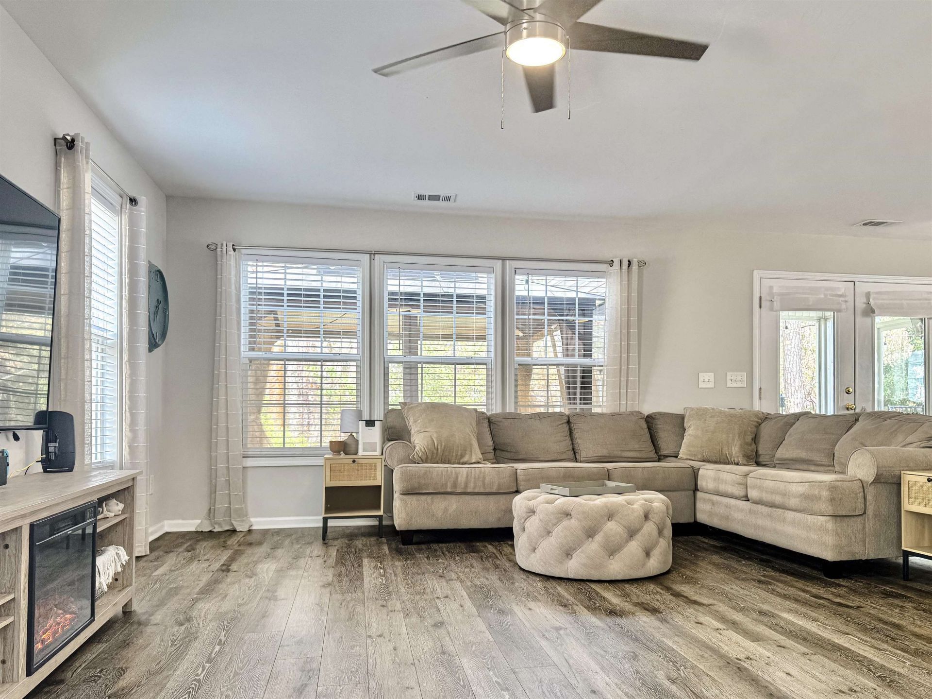 4501 Farm Lake Dr. Photo 21