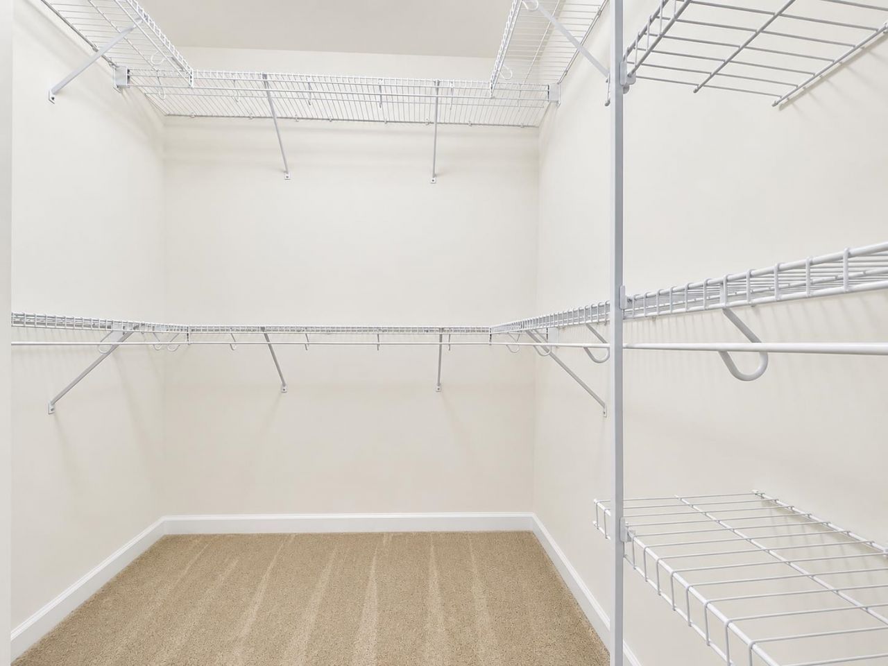 4501 Farm Lake Dr. Photo 27