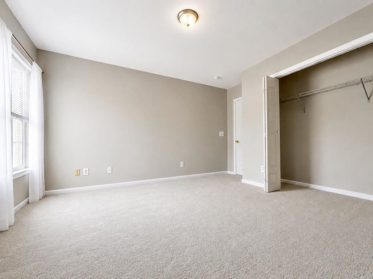 4501 Farm Lake Dr. Photo 28