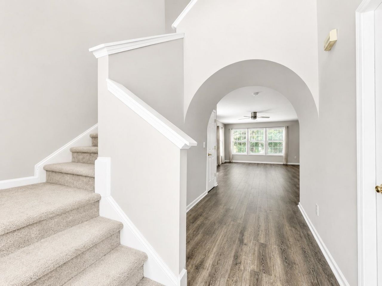 4501 Farm Lake Dr. Photo 8