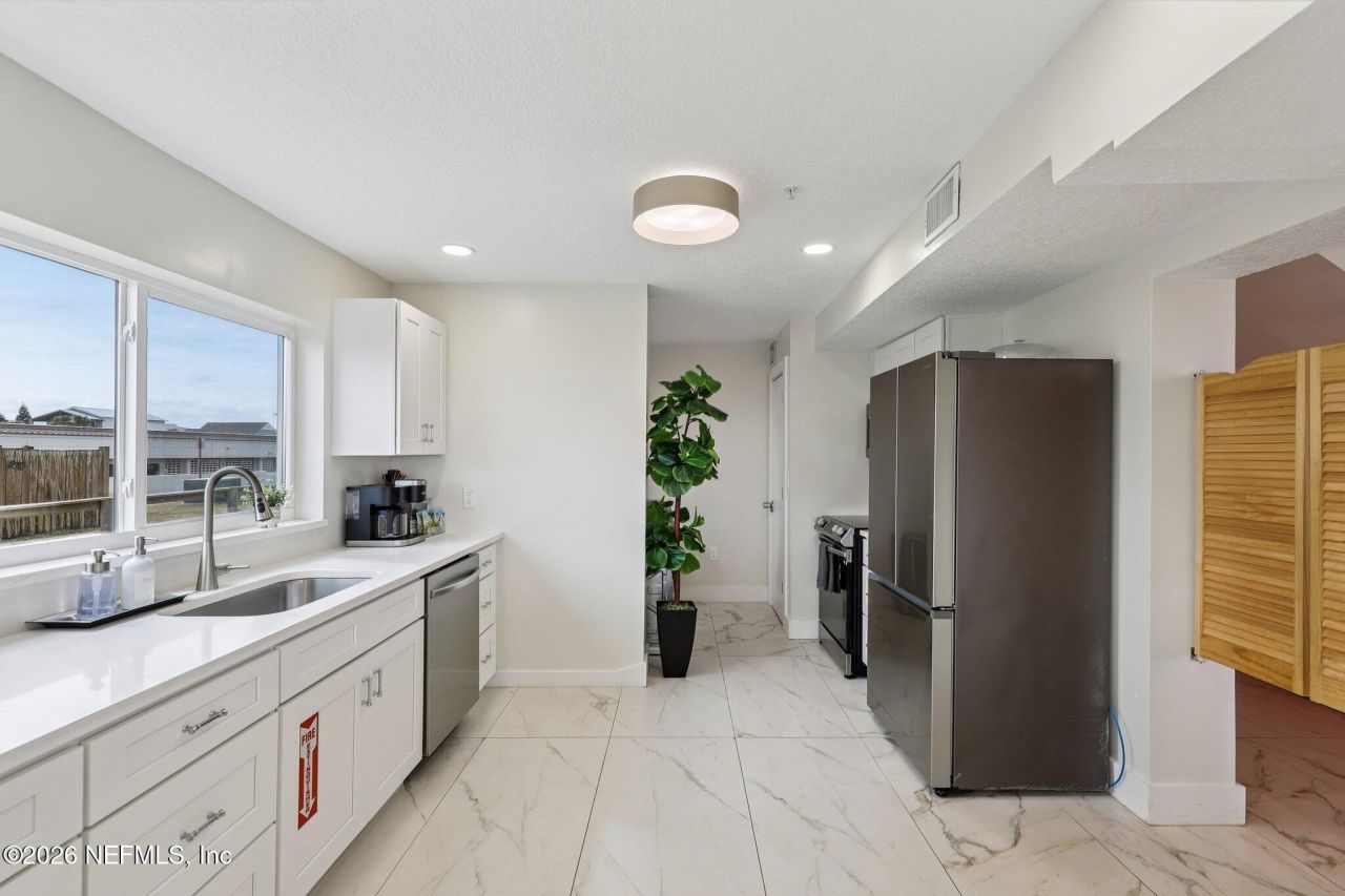 11 19th Avenue N, Jacksonville Beach, FL 32250 Photo