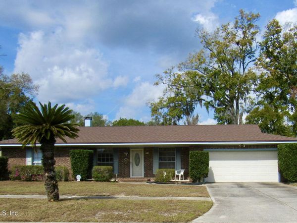 6037 BRIARFOREST Road N, Jacksonville, FL 32277