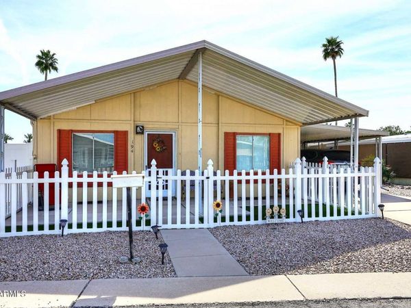 120 N Val Vista Drive, Unit 194, Mesa, AZ 85213