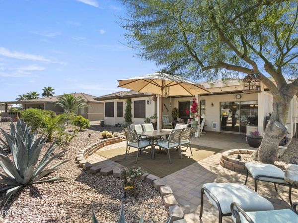 16782 W Villagio Drive, Surprise, AZ 85387