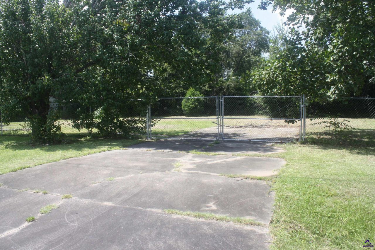 207 Cambridge Drive, Warner Robins, GA 31088 Main Photo